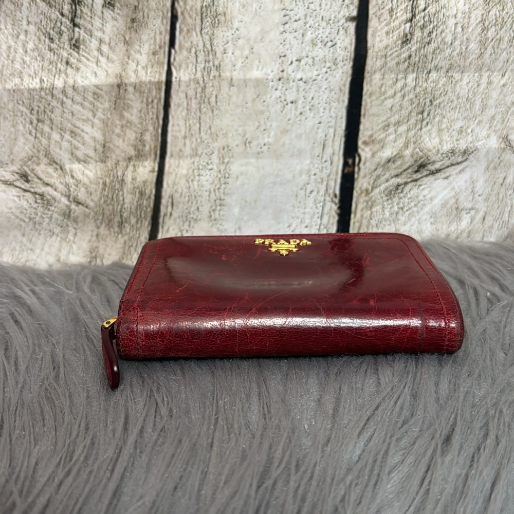 PRADA - Rare Compact Wallet - Picture 3 of 13